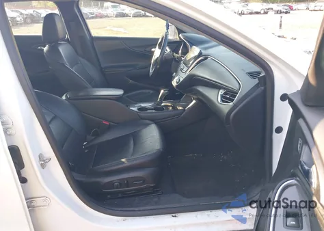 2016 Chevrolet Malibu Lt из США, поврежденный, VIN 1G1ZE5ST5GF247088